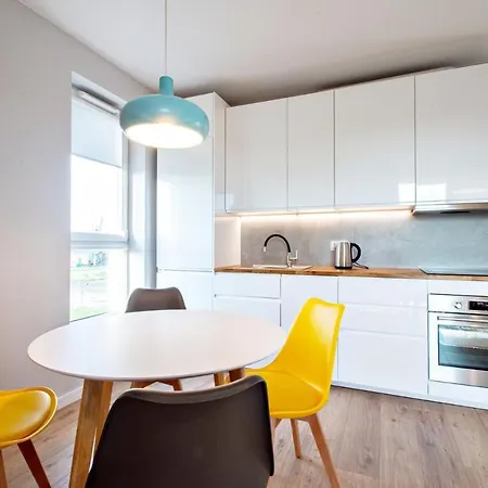 Modern, Two Bedroom, Shipyard View By Grand דירה גדנסק