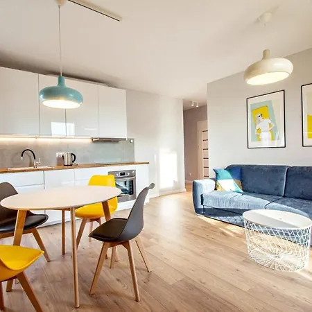 דירה Modern, Two Bedroom, Shipyard View By Grand *