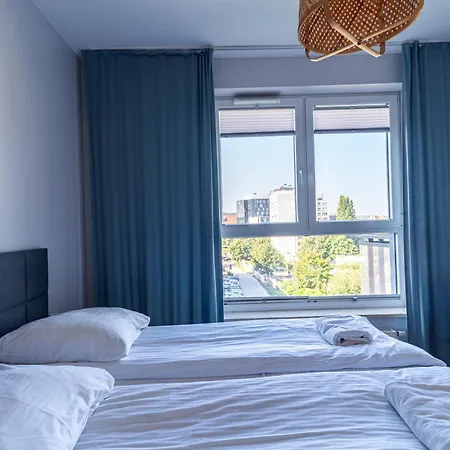 Апартаменты Modern, Two Bedroom, Shipyard View By Grand *