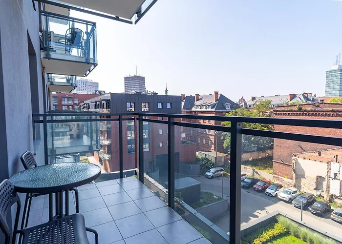 Modern, Two Bedroom, Shipyard View By Grand شقة